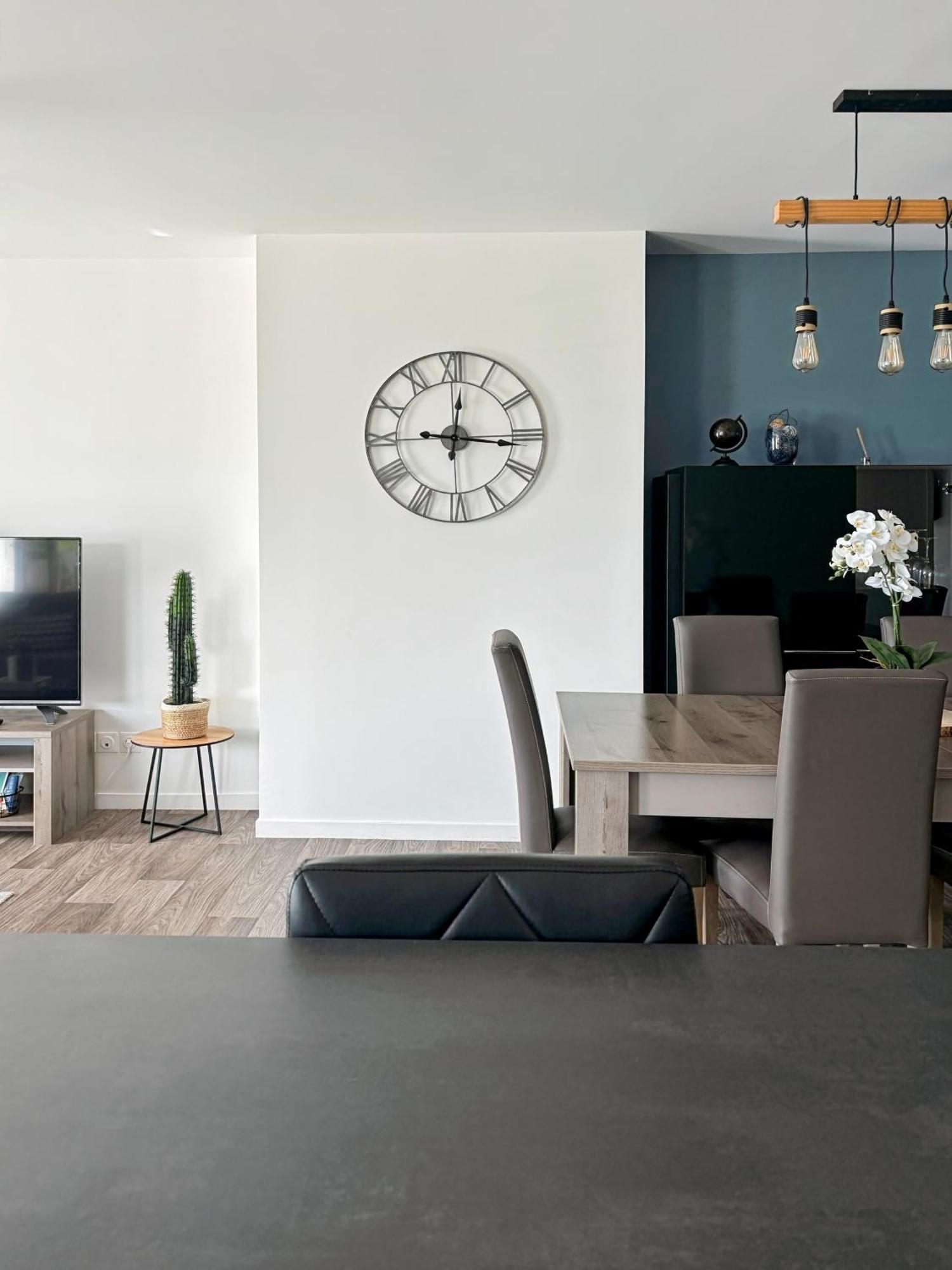 Lovely Apartment Disneyland Paris - Rentaway Bnb Montévrain Kültér fotó
