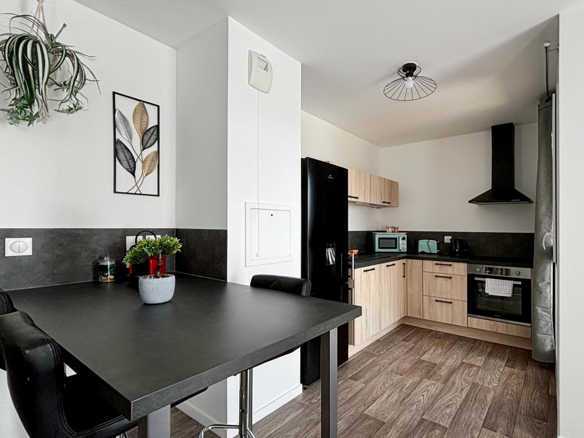Lovely Apartment Disneyland Paris - Rentaway Bnb Montévrain Kültér fotó